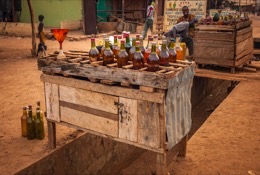 Africa;Benin;Fuel;Gasoline;Kaleidos;Kaleidos-images;La-parole-Ã -limage;Sales;Salesman;Salesmen;Smuggling;Tarek-Charara;Pehonko