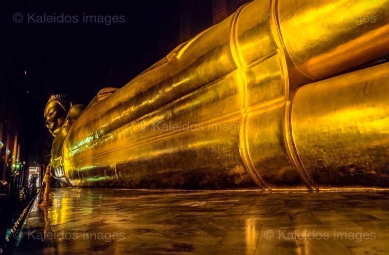 Bangkok;Buddha;Buddhism;Kaleidos;Kaleidos images;La parole à l'image;Philippe Guéry;Places of worship;Reclining Buddha;Temples;Thailand;Wat Pho