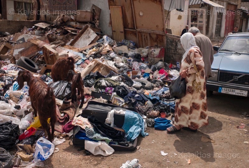 Dumps;Garbage;Houshold waste;Kaleidos;Kaleidos images;Palestinian Refugees;Palestinians;Refugee camps;Shatila;Streets;Tarek Charara;UNRWA;Waste