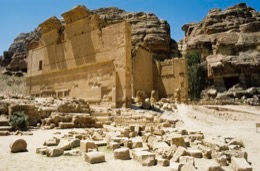 Architecture;Places-of-worship;Tarek-Charara;La-parole-à-limage;Kaleidos-images;UNESCO;World-Heritage;Temples;History;Nabateans;Petra;Jordan