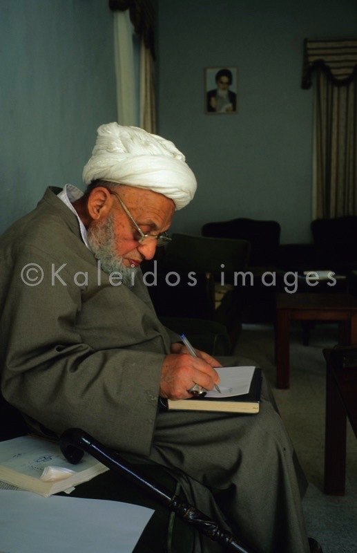 Tarek Charara;Kaleidos images;Kaleidos;Middle-East;Near East;Lebanon;People;Moslems;Islam;Turban;Muphti;Moufti;Mufti