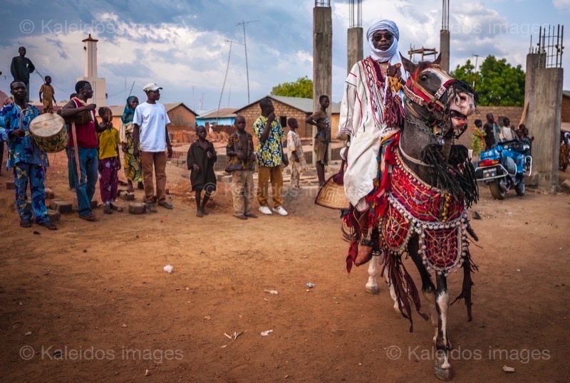 Africa;Benin;El Hadj Sani Allabulla Fousséni;Horseman;Horsemen;Horses;Kaleidos;Kaleidos images;La parole à l'image;Riders;Tarek Charara;Dongola
