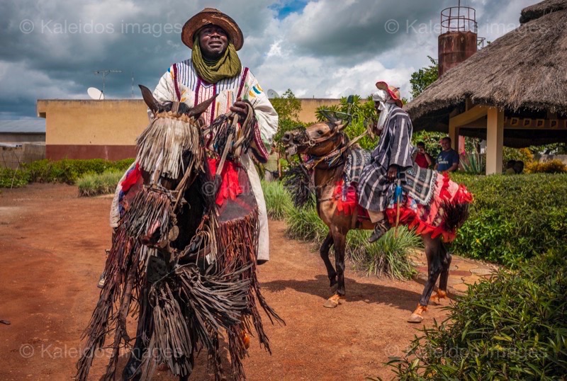 Africa;Benin;Bénin;Gaani;Gotesani Bokari;Horseman;Horsemen;Horses;Kaleidos;Kaleidos images;La parole à l'image;Riders;Tarek Charara;Tourists