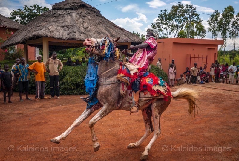 Africa;Benin;Gaani;Horseman;Horsemen;Horses;Kaleidos;Kaleidos images;La parole à l'image;Rachid Fousséni;Rachidou Fousséni;Riders;Tarek Charara