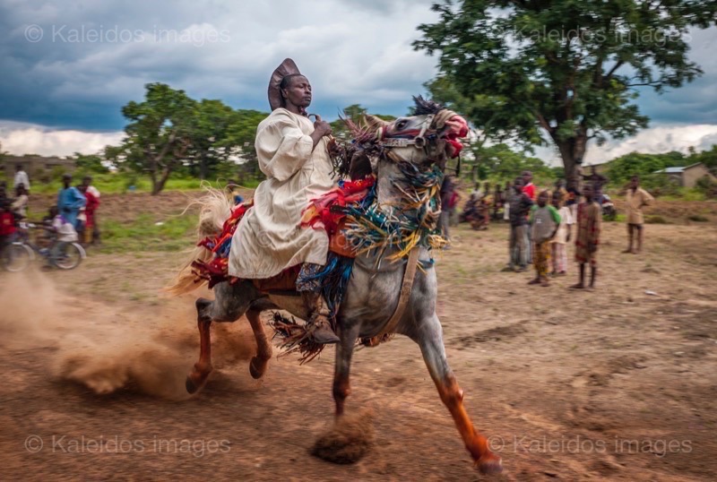 Africa;Benin;Horseman;Horsemen;Horses;Kaleidos;Kaleidos images;La parole à l'image;Riders;Souleiman Gnora;Tarek Charara