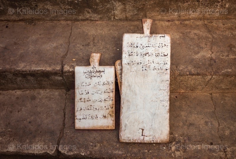 Africa;Benin;Calligraphy;Islam;Kaleidos;Kaleidos images;La parole à l'image;Muslim;Religion;Tarek Charara;Writing