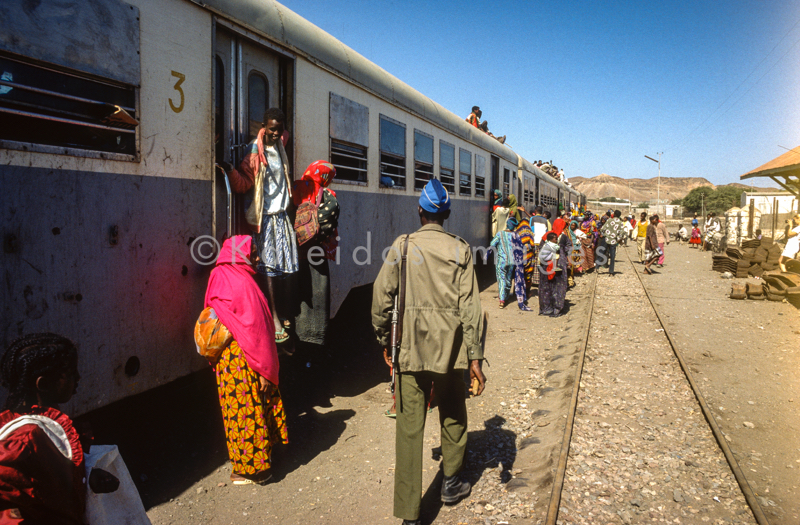 Africa;Djibouti;Kaleidos;Kaleidos images;People;Rail;Railway;Railway stations;Tarek Charara;Train;Trains