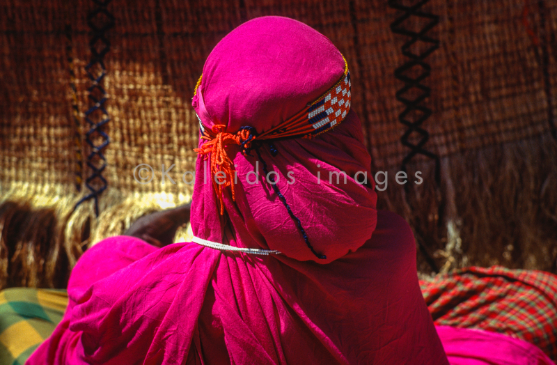 Africa;Colors;Colors;Colours;Culture;Djibouti;Issa;Issa tribe;Issas;Kaleidos;Kaleidos images;People;Tarek Charara;Traditional;Traditions;Woman;Women