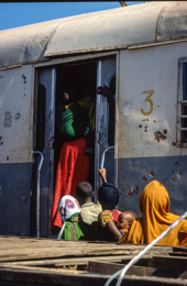 Africa;Djibouti;Kaleidos;Kaleidos-images;People;Rail;Railway;Railway-stations;Tarek-Charara;Train;Trains