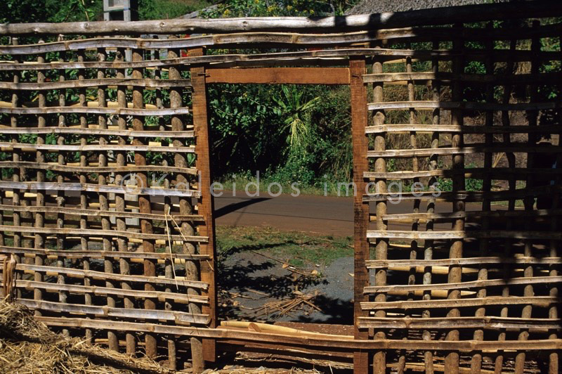Mayotte;Comoros;Banga;Condtructions;Buildings;Dwellings;Architecture;Africa