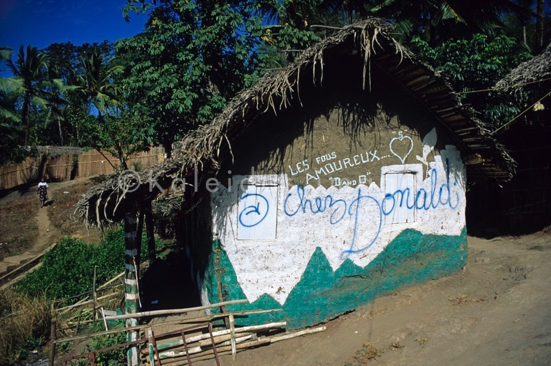 Mayotte;Comoros;Banga;Condtructions;Buildings;Dwellings;Architecture;Africa