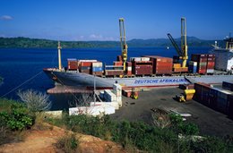 Bay;-Comoros-Archipelago;-Containers;-Cranes;-Deutsche-Afrika-Linien;-France;-Indian-Ocean;-Kaleidos;-Kaleidos-images;-La-parole-à-limage;-Laurent-Abad;-Maritime-transport;-Mayotte;-Port;-Ship;-Stories-Pictures