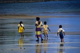 Mayotte;Comoros;Indian-Ocean;Oceans;Tropical;tBeaches;Africa;Seas;Children