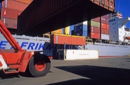 Mayotte;Comoros;Longoni;Ports;Container-carrier;SEAL-USARAMO;Deutsche-Afrika-Linien;Containers;Ships