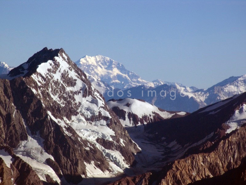 Mountains;Chile;Andes;Aerial photography;Airborne imagery;Seen from the sky;Seen from above;Laurent Abad;Kaleidos images;La parole à l'image;Snow