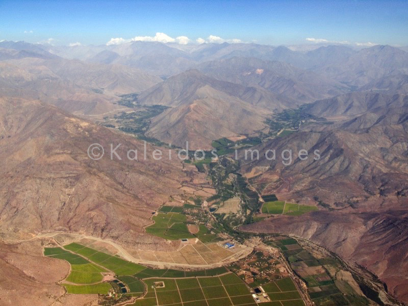 Mountains;Chile;Andes;Aerial photography;Airborne imagery;Seen from the sky;Seen from above;Laurent Abad;Kaleidos images;La parole à l'image