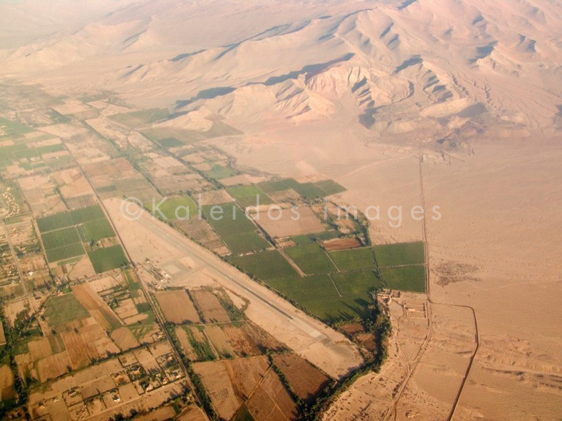 Mountains;Chile;Andes;Aerial photography;Airborne imagery;Seen from the sky;Seen from above;Laurent Abad;Kaleidos images;La parole à l'image