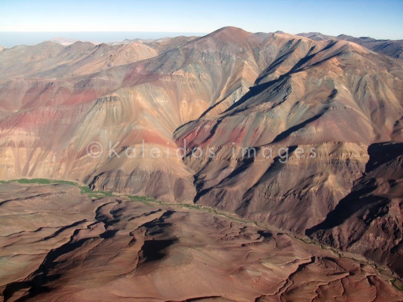 Mountains;Chile;Andes;Aerial photography;Airborne imagery;Seen from the sky;Seen from above;Laurent Abad;Kaleidos images;La parole à l'image