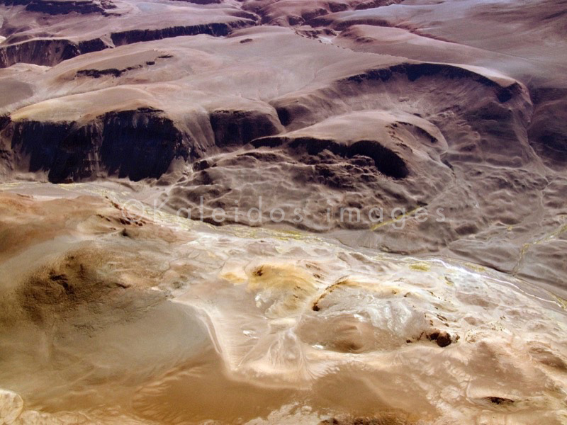 Mountains;Chile;Andes;Aerial photography;Airborne imagery;Seen from the sky;Seen from above;Laurent Abad;Kaleidos images;La parole à l'image