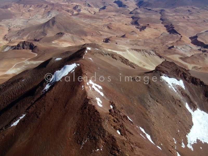 Mountains;Chile;Andes;Aerial photography;Airborne imagery;Seen from the sky;Seen from above;Laurent Abad;Kaleidos images;La parole à l'image