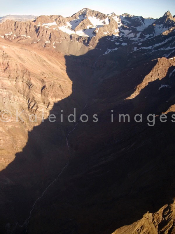Mountains;Chile;Andes;Aerial photography;Airborne imagery;Seen from the sky;Seen from above;Laurent Abad;Kaleidos images;La parole à l'image