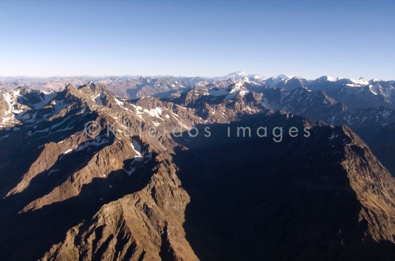 Mountains;Chile;Andes;Aerial photography;Airborne imagery;Seen from the sky;Seen from above;Laurent Abad;Kaleidos images;La parole à l'image