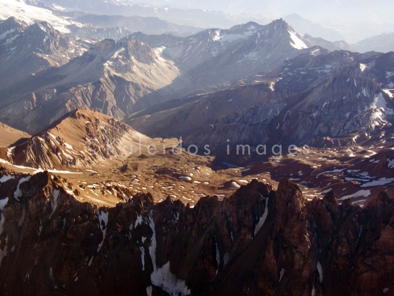 Mountains;Chile;Andes;Aerial photography;Airborne imagery;Seen from the sky;Seen from above;Laurent Abad;Kaleidos images;La parole à l'image