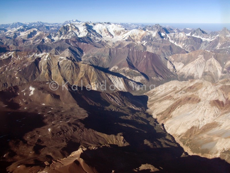 Mountains;Chile;Andes;Aerial photography;Airborne imagery;Seen from the sky;Seen from above;Laurent Abad;Kaleidos images;La parole à l'image
