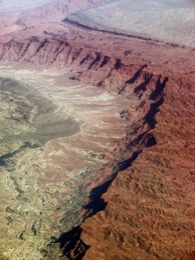 Mountains;Chile;Andes;Aerial-photography;Airborne-imagery;Seen-from-the-sky;Seen-from-above;Laurent-Abad;Kaleidos-images;La-parole-à-limage