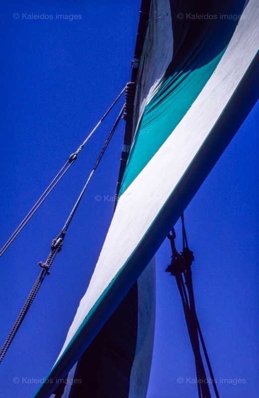 Boats;Dhows;Kaleidos;Kaleidos images;Karachi;La parole à l'image;Pakistan;Philippe Guéry;Sails;Ships;Sind