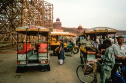 Delhi;India;Kaleidos;Kaleidos-images;La-parole-à-limage;Lal-Qilah;New-Delhi;Fort-of-Shahjahanabad;Red-fort;Tarek-Charara;Traffic;UNESCO;World-Heritage