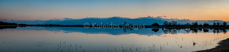 Albera;Albera massif;France;Kaleidos;Kaleidos images;La parole à l'image;Lake of Villeneuve;Lake of Villeneuve de la Raho;Lakes;Landscapes;Panoramas;Pyrenees;Pyrénées-Orientales;Sunsets;Tarek Charara;Villeneuve-de-la-Raho