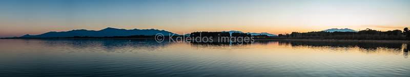 Albera;Albera massif;Canigó;France;Kaleidos;Kaleidos images;La parole à l'image;Lake of Villeneuve;Lake of Villeneuve de la Raho;Lakes;Landscapes;Panoramas;Pyrenees;Pyrénées-Orientales;Sunsets;Tarek Charara;Villeneuve-de-la-Raho