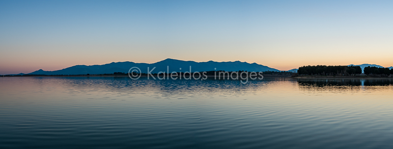 Albera;Albera massif;France;Kaleidos;Kaleidos images;La parole à l'image;Lake of Villeneuve;Lake of Villeneuve de la Raho;Lakes;Landscapes;Panoramas;Pyrenees;Pyrénées-Orientales;Sunsets;Tarek Charara;Villeneuve-de-la-Raho