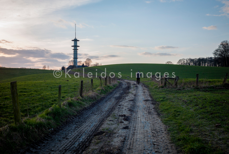 Evening;Kaleidos;Kaleidos images;Landscapes;TV;Tarek Charara;Television;Towers;Winter;La parole à l'image;NRW;Nordrhein-Westfalen;North Rhine-Westphalia;Düsseldorf;Duesseldorf;Dusseldorf