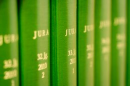 Books;Deutschland;German;Germany;Kaleidos;Kaleidos-images;La-parole-à-limage;Lawbooks;Tarek-Charara