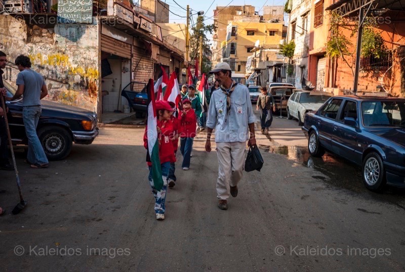 Kaleidos images;La parole à l'image;Palestinans;Palestinian Refugees;Palestinians;Refugees;Scouts;Tarek Charara;Flags;Jamal Al Hindawi;Jamal Hindawi