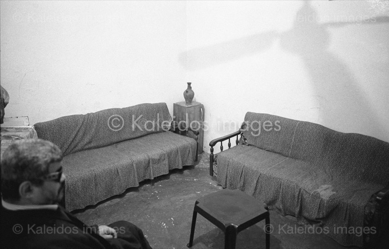 Blind;Kaleidos images;Palestinian Refugees;Palestinians;Poor;Poverty;Refugee camps;Shatila;Tarek Charara;UNRWA;Man;Men
