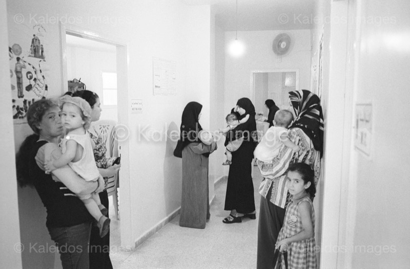 Camps de refugiés;Chatila;Children;Dispensaire;Dispensary;Enfants;Femmes;Health center;Kaleidos images;PRCS;Palestinian Refugees;Palestinians;Palestiniens;Refugee camps;Réfugiés palestiniens;Shatila;Tarek Charara;UNRWA;Woman;Women