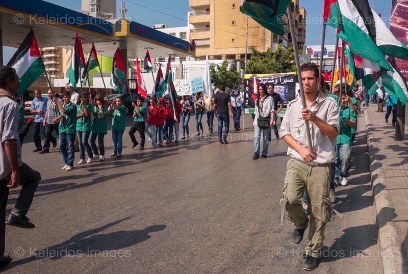 Flags;Kaleidos images;La parole à l'image;Palestinian Refugees;Palestinians;Refugee camps;Scouts;Shatila;Tarek Charara