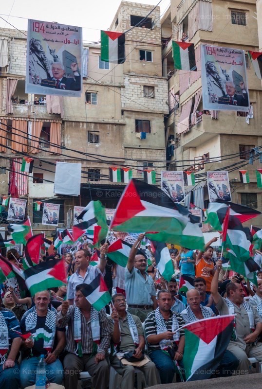 Flags;Kaleidos images;La parole à l'image;Palestinian Refugees;Palestinians;Refugee camps;Shatila;Tarek Charara;UNRWA