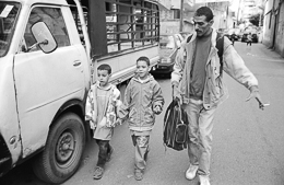 Camps-de-refugiés;Chatila;Jamal-Al-Hindawi;Jamal-Hindawi;Jihad-Al-Hindawi;Jihad-Hindawi;Kaleidos-images;Nidal-Al-Hindawi;Nidal-Hindawi;Palestinian-Refugees;Palestinians;Palestiniens;Refugee-camps;Réfugiés-palestiniens;Shatila;Tarek-Charara;UNRWA