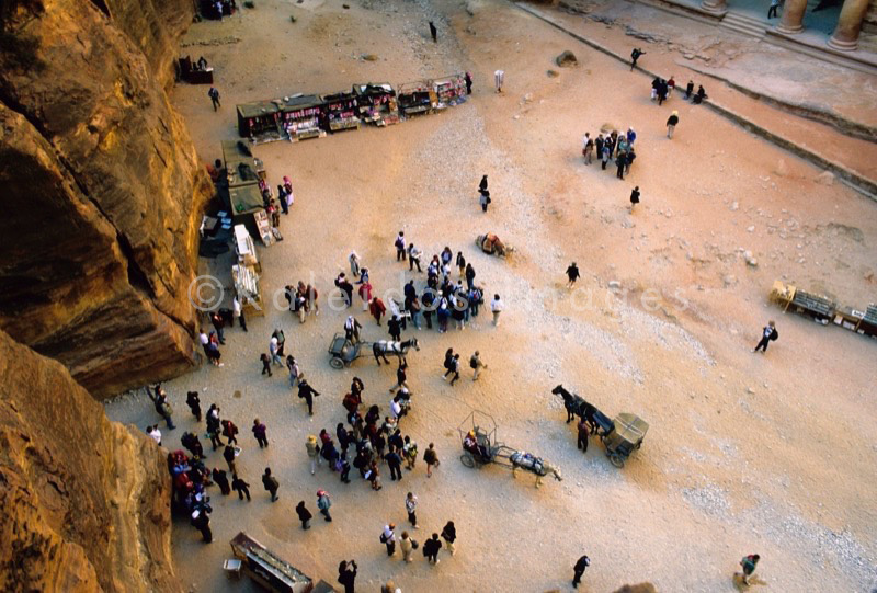 Tarek Charara;Kaleidos images;La parole à l'image;UNESCO;World Heritage;Tourists;History;Nabateans;Petra;Jordan;Khazneh;Al Khazneh