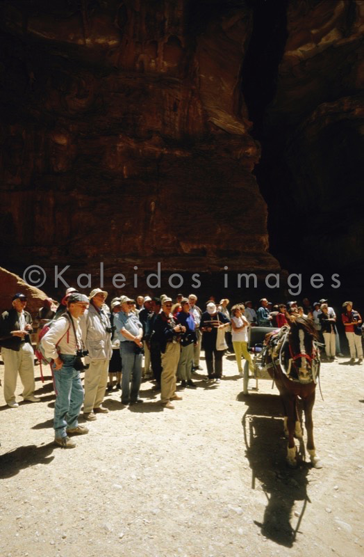 Tarek Charara;Kaleidos images;La parole à l'image;UNESCO;World Heritage;Tourists;History;Nabateans;Petra;Jordan;Horses;Khazneh;Al Khazneh