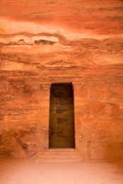 Tarek-Charara;Kaleidos-images;La-parole-à-limage;UNESCO;World-Heritage;Graves;Tombs;History;Nabateans;Petra;Jordan;Khazneh;Al-Khazneh