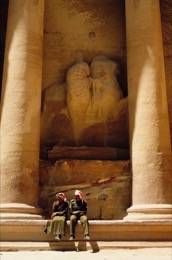 Tarek-Charara;Kaleidos-images;-la-parole-à-limage;UNESCO;World-Heritage;Graves;Tombs;History;Nabateans;Petra;Jordan;Police;Khazneh;Al-Khazneh