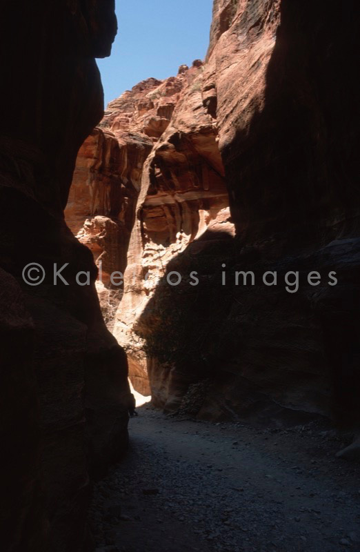 Tarek Charara;Kaleidos images;La parole à l'image;UNESCO;World Heritage;Siq;History;Nabateans;Petra;Jordan
