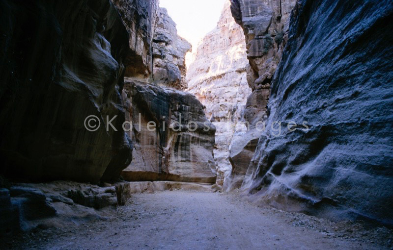 Tarek Charara;Kaleidos images;La parole à l'image;UNESCO;World Heritage;Siq;History;Nabateans;Petra;Jordan