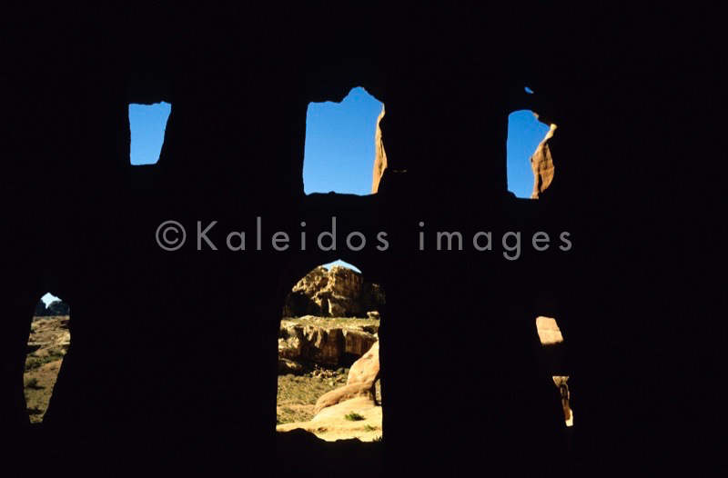 Tarek Charara;La parole à l'image;Kaleidos images;UNESCO;World Heritage;Graves;Tombs;History;Nabateans;Petra;JordanDwellings,Housing,Ruins;House of Dorotheos;Royal tombs