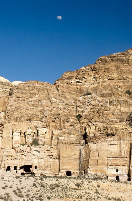 Tarek Charara;La parole à l'image;Kaleidos images;UNESCO;World Heritage;Graves;Tombs;History;Nabateans;Petra;Corinthian tomb;Royal tombs